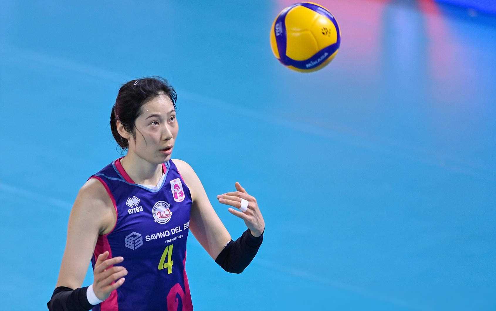 莱万多夫斯基新星赛事规则更新表现惊艳，快船未来可期！